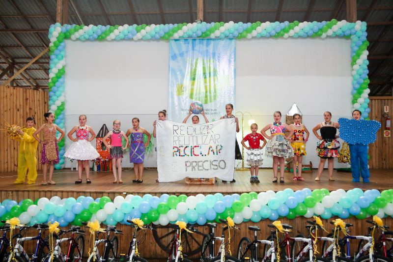 Celso Ramos é o vencedor do Projeto Escola no Campo 2015