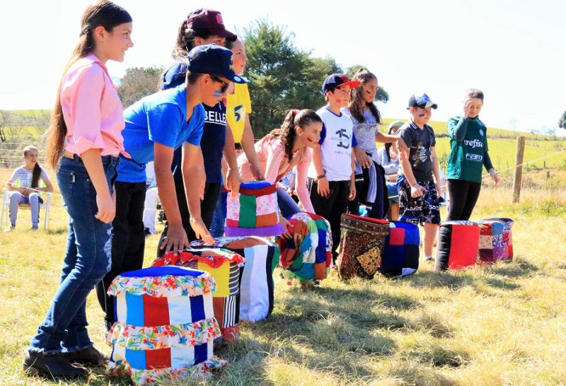 Comunidade escolar de  Zortéa realiza Gincana socioambiental