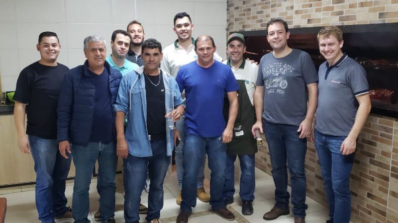 SER Coocam realiza jantares aos colaboradores da Coocam