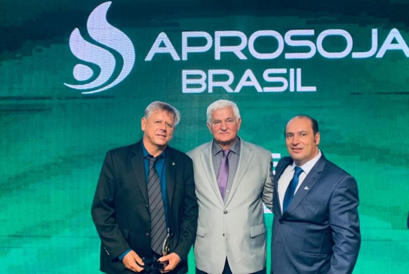 Associado da Coocam, Xande Di Domenico assume cadeira no Aprosoja Brasil