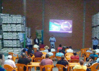 Coocam e Syngenta realizam palestra em Curitibanos